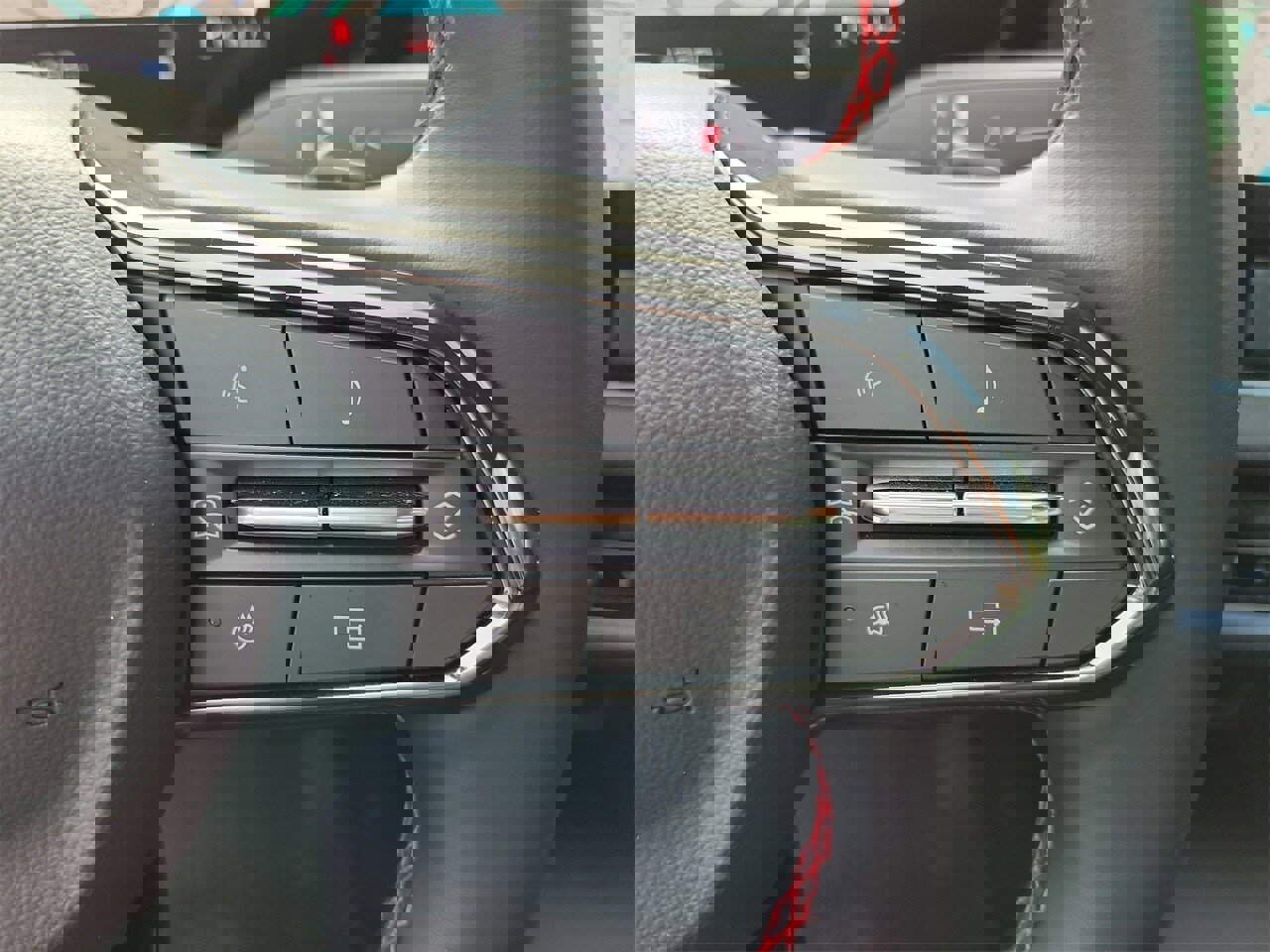 Used 2025 Chevrolet Equinox RS w/ Convenience Package III image 21