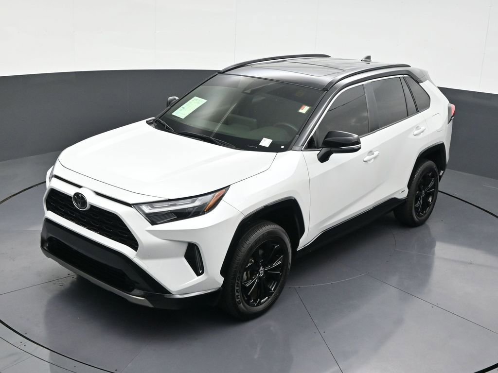 Used 2025 Toyota RAV4 XSE image 14