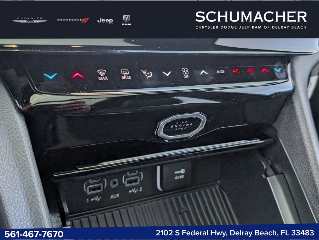 New 2026 Jeep Grand Cherokee Limited w/ Luxury Tech Group II AWD/4WD image 19