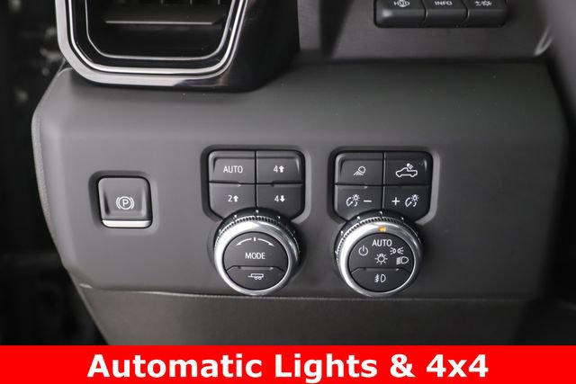 Used 2025 GMC Sierra 2500 AT4X image 22