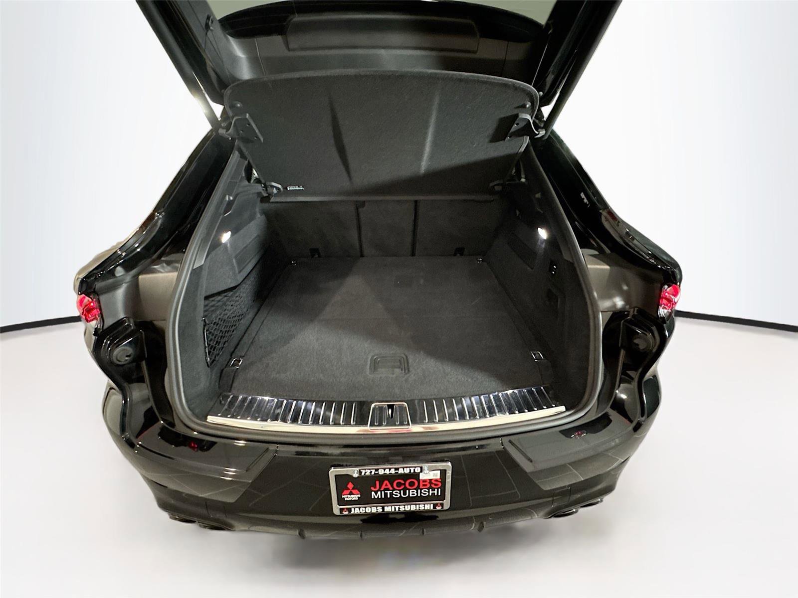 Used 2025 Porsche Cayenne Turbo image 21