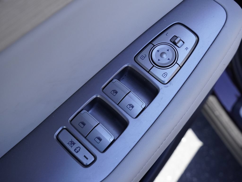Used 2023 Hyundai Palisade Limited FWD image 10