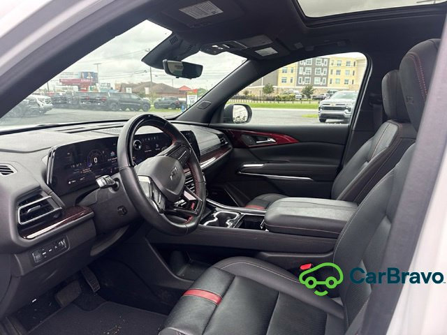 Used 2024 Chevrolet Traverse RS AWD/4WD image 11
