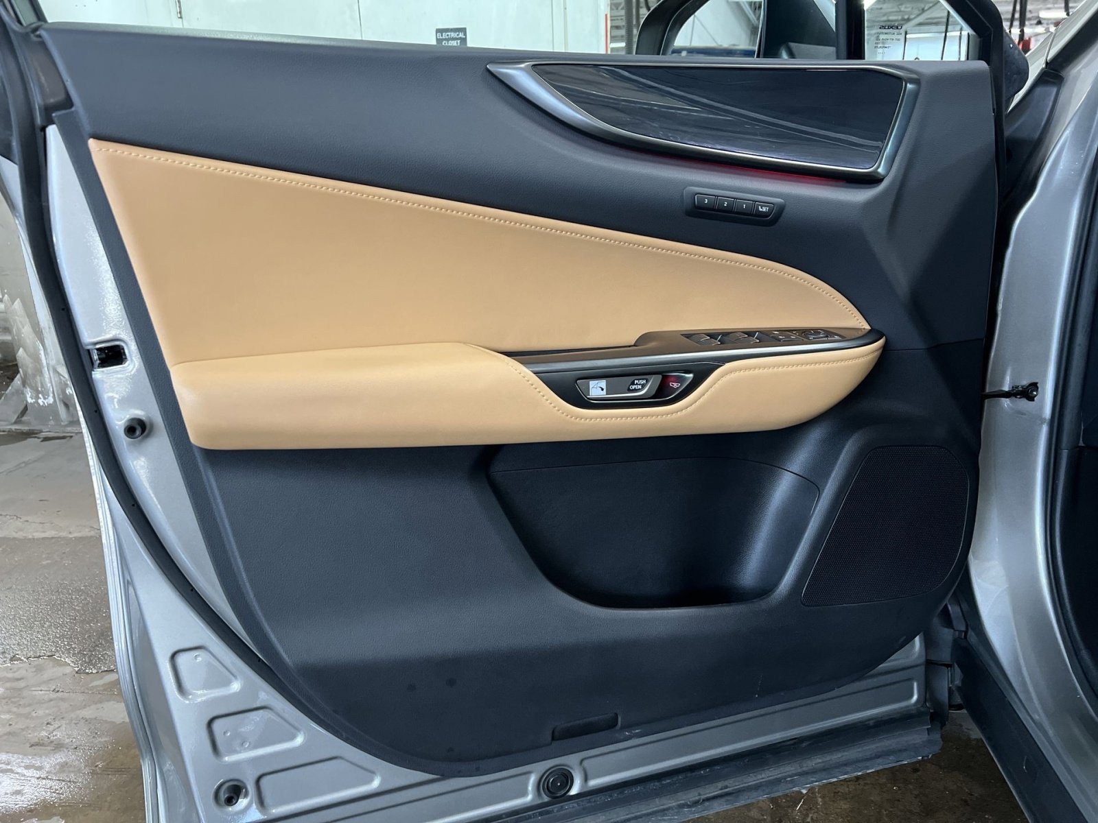 Used 2022 Lexus NX 350 AWD image 14