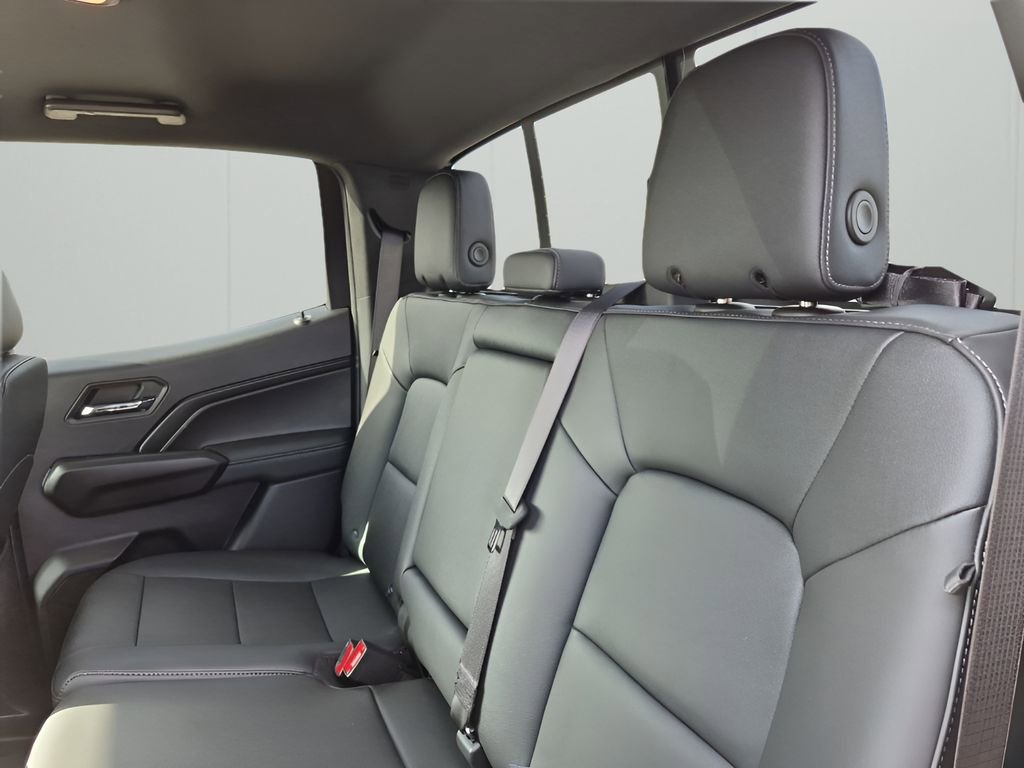 New 2026 GMC Canyon Elevation w/ Convenience Package image 19