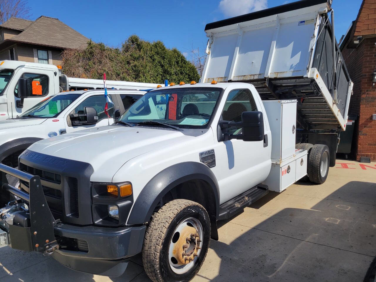 Used 2008 Ford F450 4x4 Regular Cab Super Duty image 2