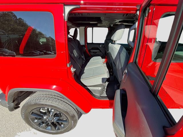 Used 2025 Jeep Wrangler Sahara 4xe w/ Safety Group image 30
