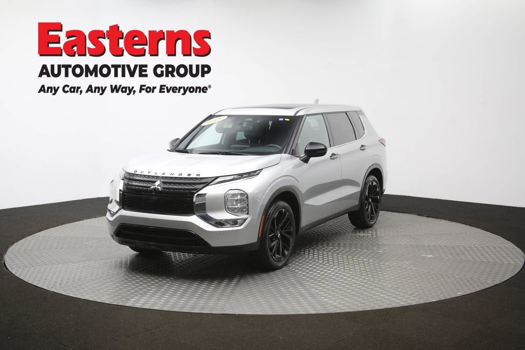Used 2022 Mitsubishi Outlander SE FWD image 54