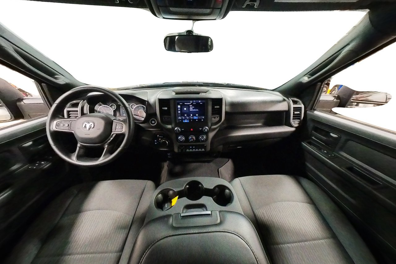 Used 2024 RAM 2500 Tradesman w/ Chrome Appearance Group image 42