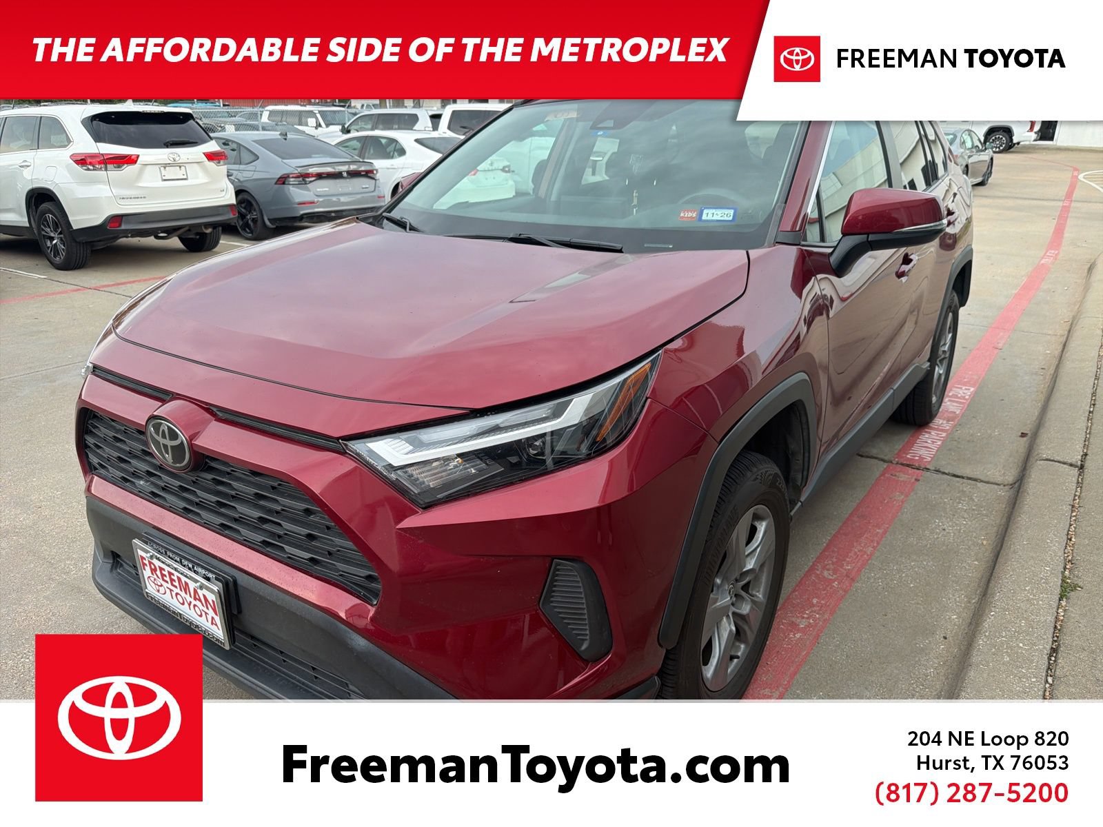 Used 2022 Toyota RAV4 XLE AWD/4WD image 1