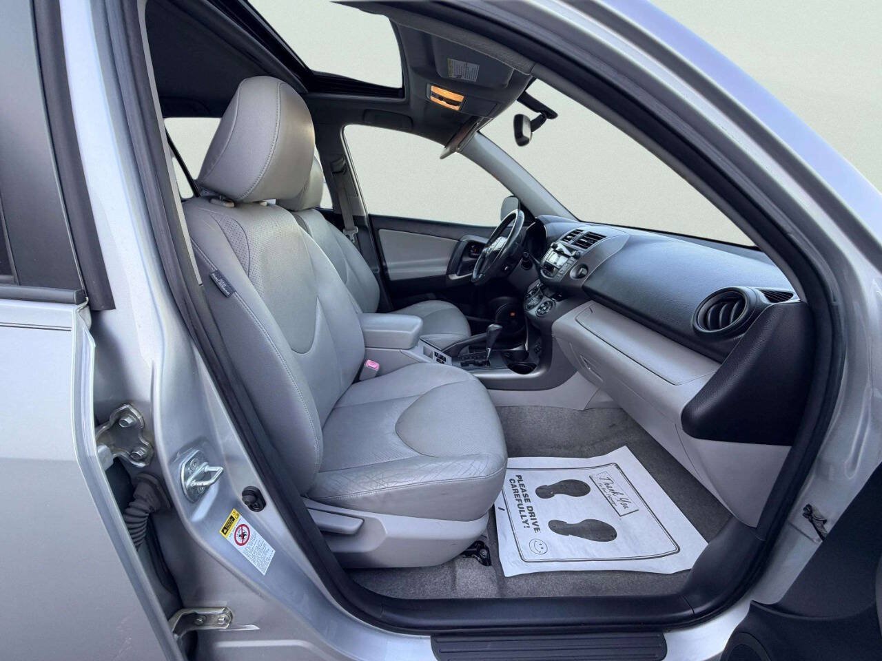 Used 2010 Toyota RAV4 Limited w/ Limited Extra Value Pkg AWD/4WD image 33