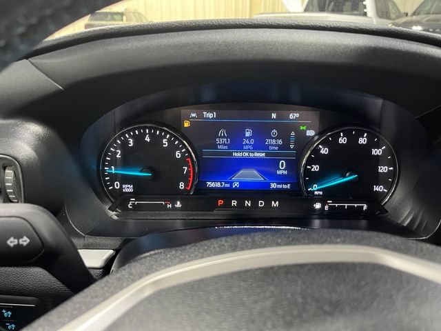 Used 2020 Ford Explorer XLT w/ Equipment Group 202A AWD/4WD image 21