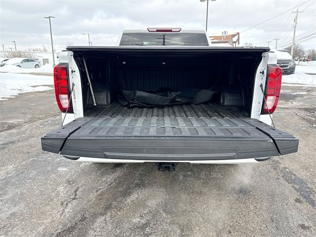 Used 2022 GMC Sierra 1500 Elevation w/ LPO, Elevation Black Package image 24