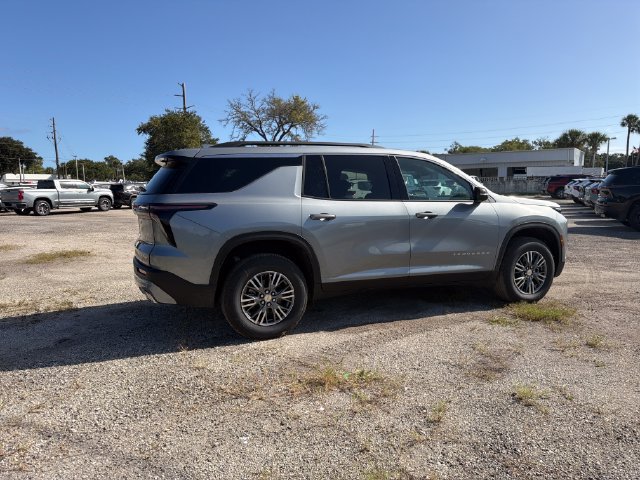 New 2027 Chevrolet Traverse LT w/ Driver Confidence Package FWD image 11