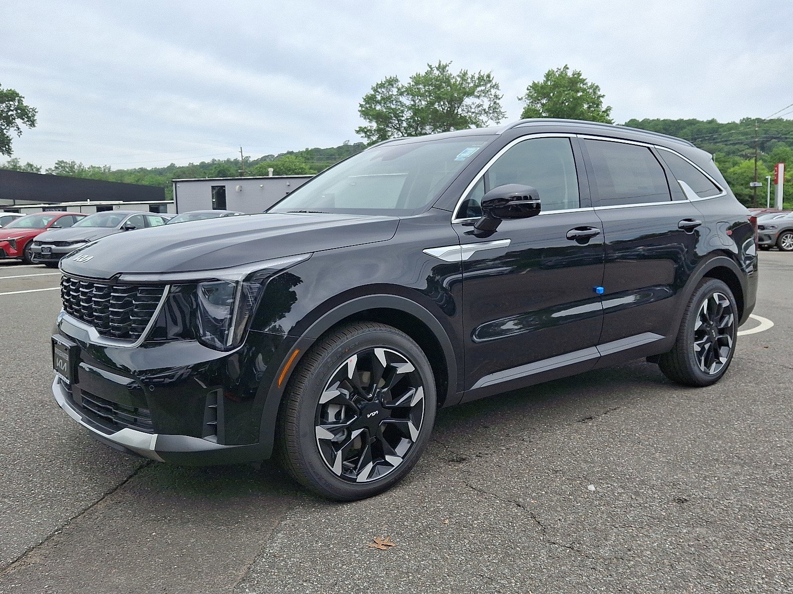 New 2025 Kia Sorento EX image 2