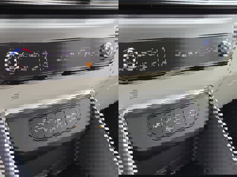 New 2026 Kia Carnival SX image 15