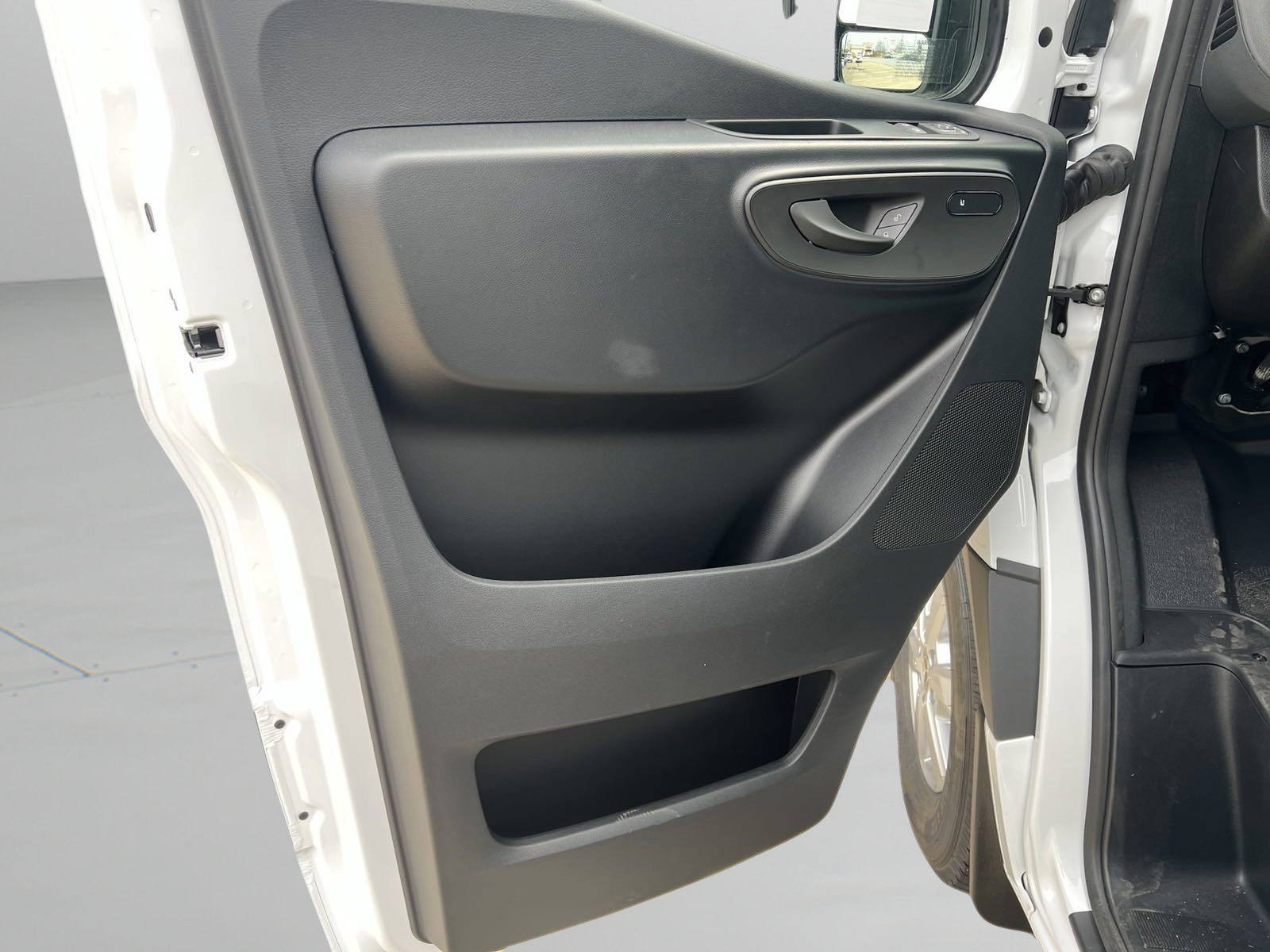 Certified 2024 Mercedes-Benz Sprinter 2500 image 19