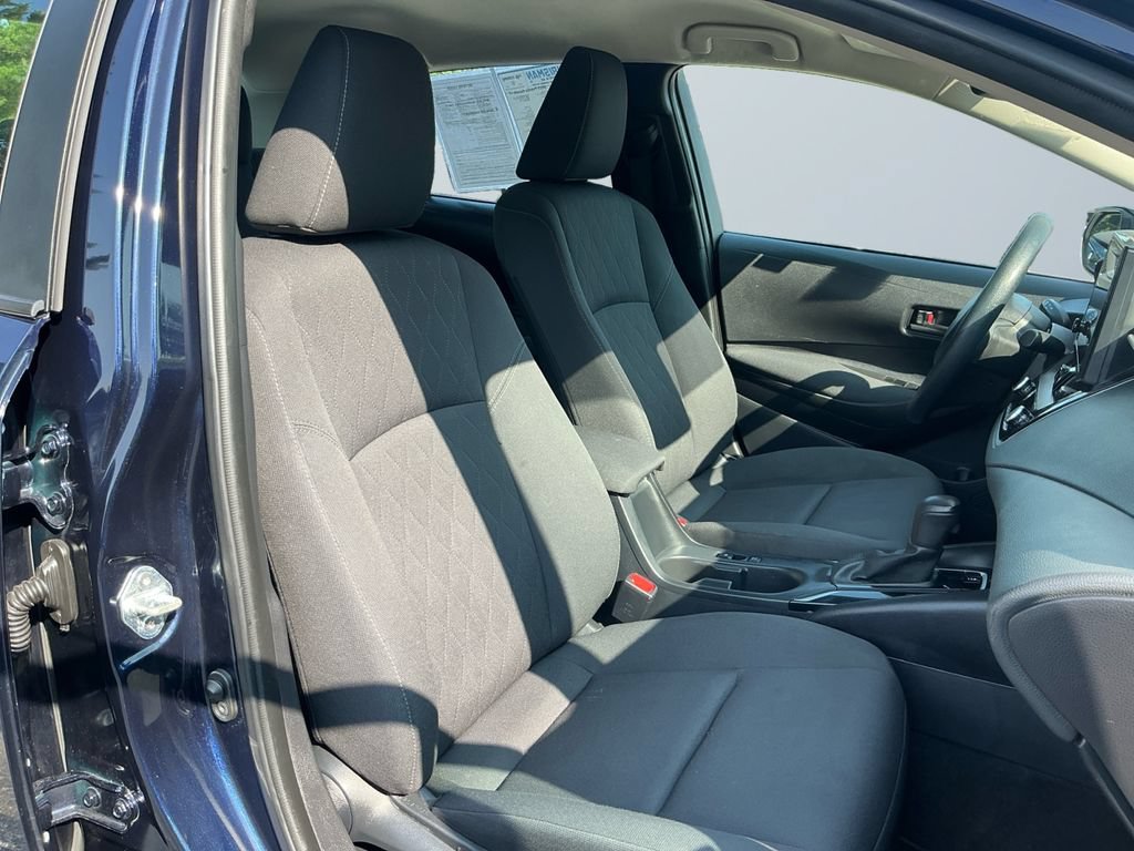 Used 2023 Toyota Corolla LE FWD image 16