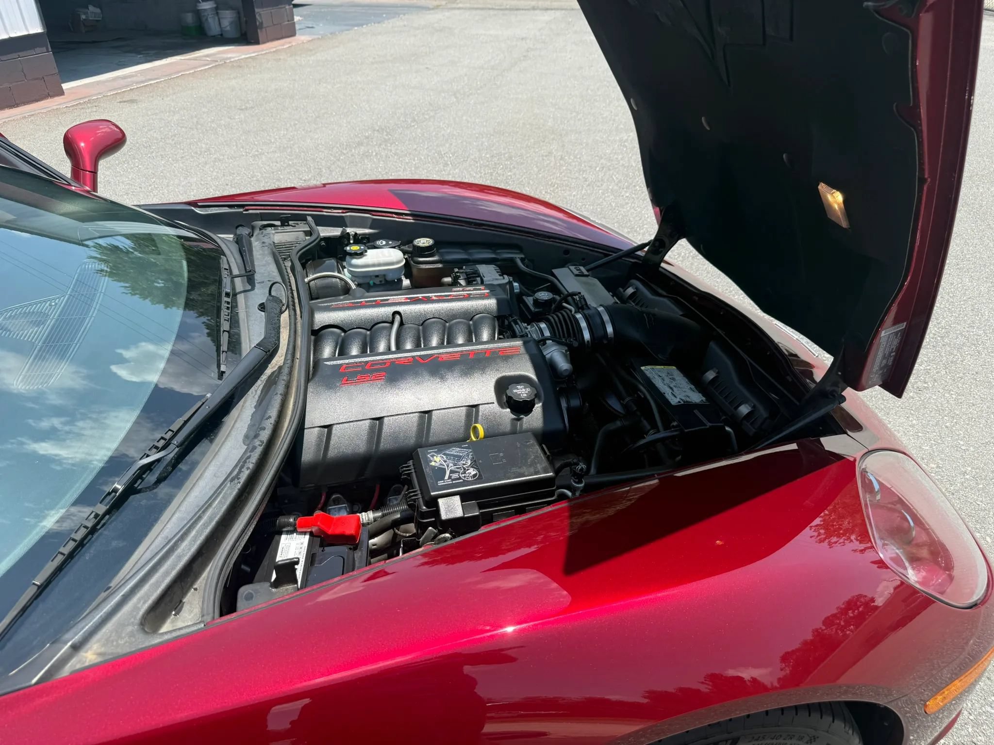 Used 2006 Chevrolet Corvette Convertible w/ Preferred Equipment Group RWD image 30