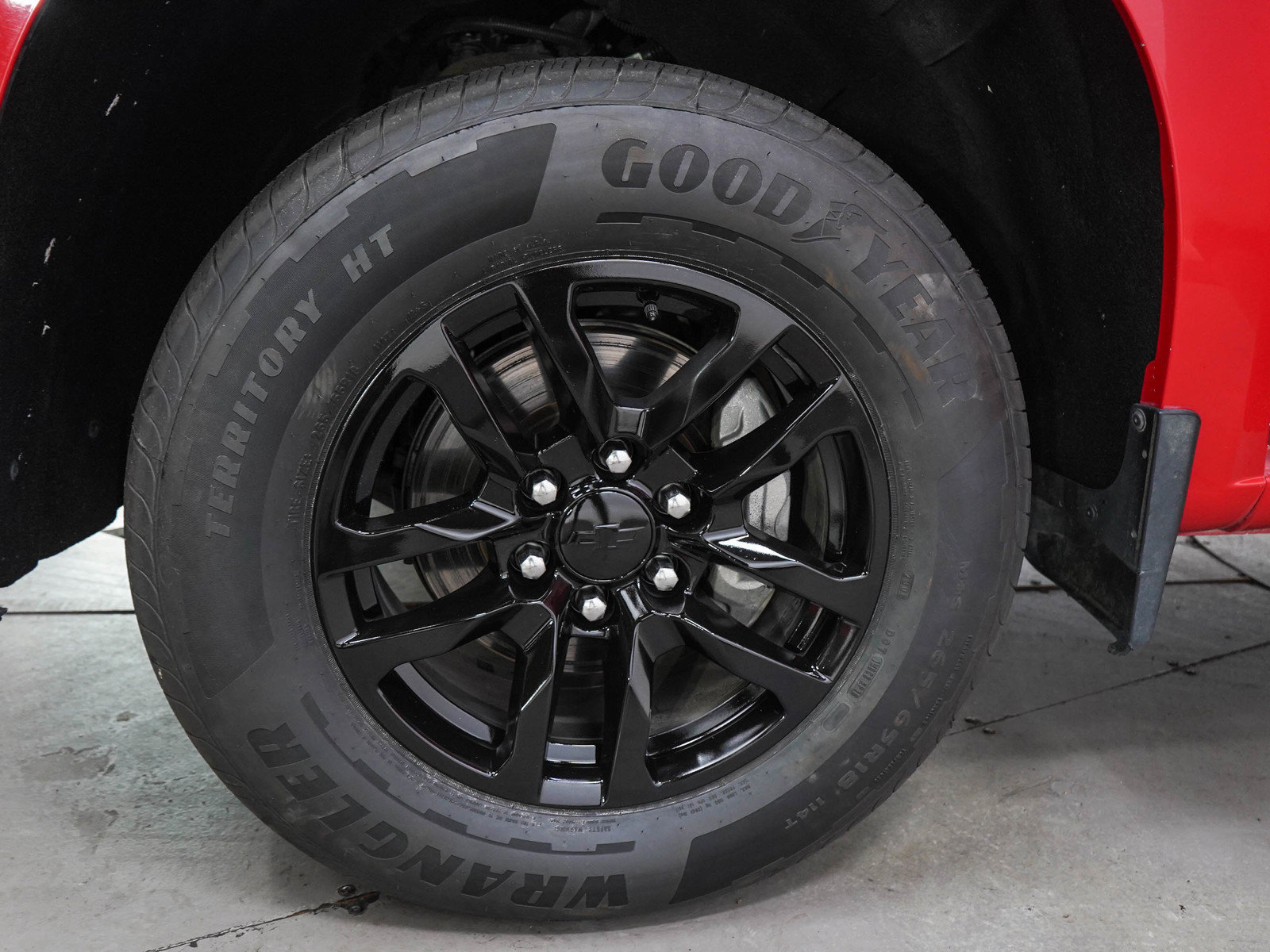 Used 2021 Chevrolet Silverado 1500 RST AWD/4WD image 29