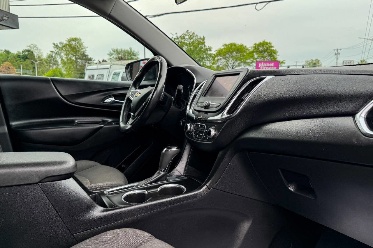 Used 2020 Chevrolet Equinox LT AWD/4WD image 13