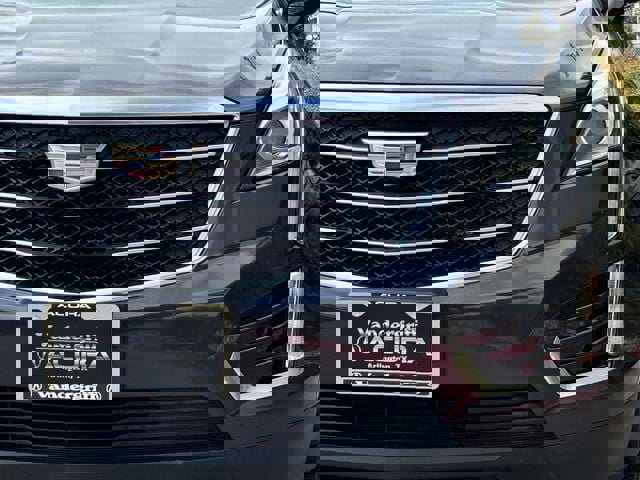 Used 2018 Cadillac XT5 FWD image 11