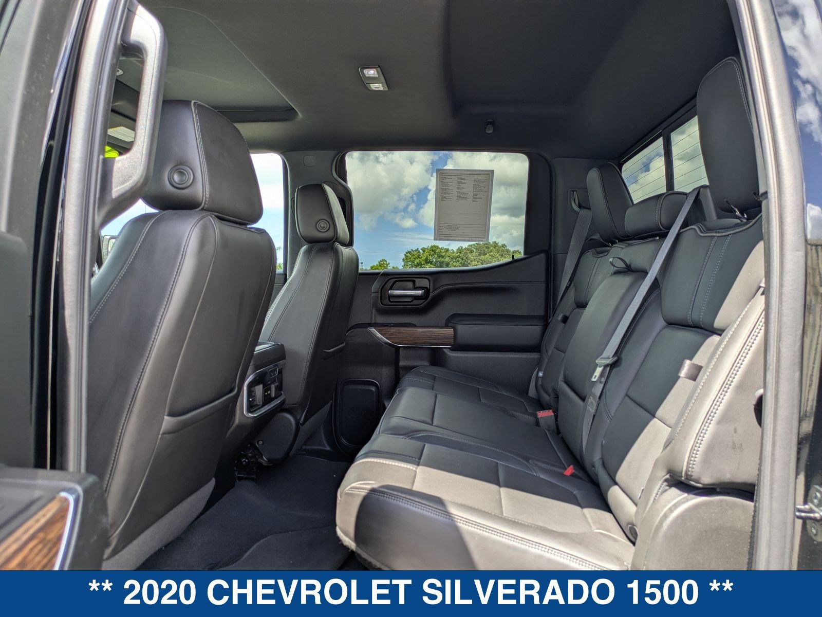 Used 2020 Chevrolet Silverado 1500 High Country w/ Technology Package AWD/4WD image 15