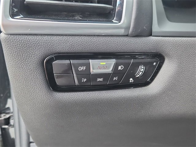 Used 2023 BMW M850i xDrive Convertible image 24