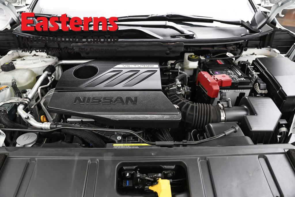 Used 2023 Nissan Rogue SV AWD/4WD image 7