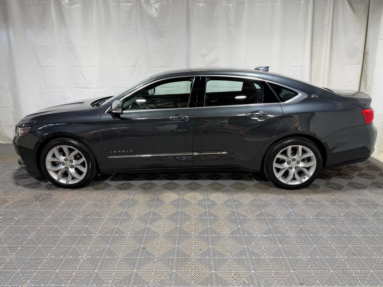Used 2015 Chevrolet Impala LTZ image 5