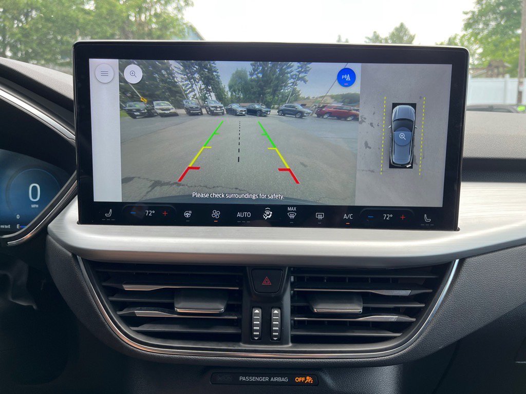 Used 2023 Ford Escape Platinum image 23