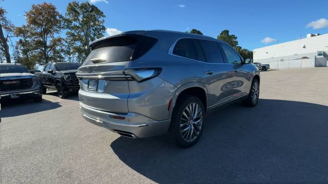 New 2026 Buick Enclave Avenir w/ Super Cruise Package image 8