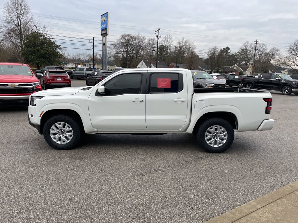 Used 2023 Nissan Frontier SV image 43