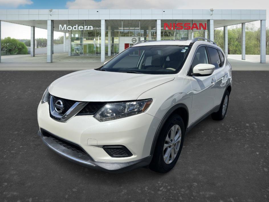 Used 2015 Nissan Rogue SV w/ SV Moonroof Package