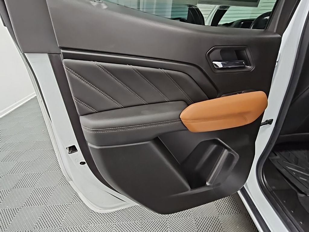 Used 2023 GMC Canyon AT4 w/ Canyon Safety Plus Package image 32