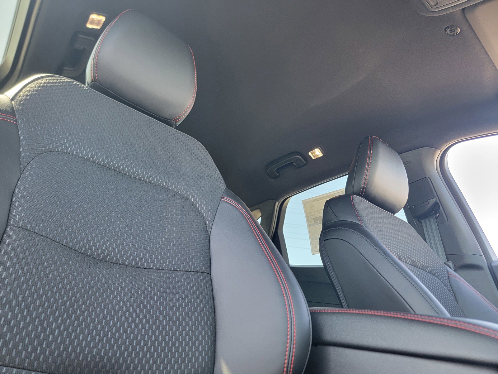 New 2025 Ford Escape ST-Line w/ Tech Pack #1 image 17