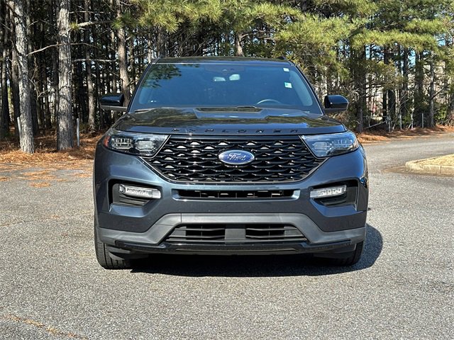 Certified 2022 Ford Explorer ST-Line w/ Class IV Trailer Tow Package image 2