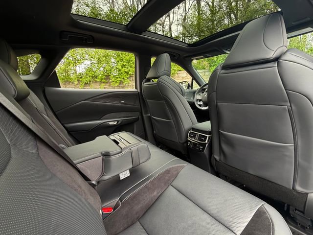 Used 2024 Lexus RX 500h F Sport w/ Convenience Package image 30