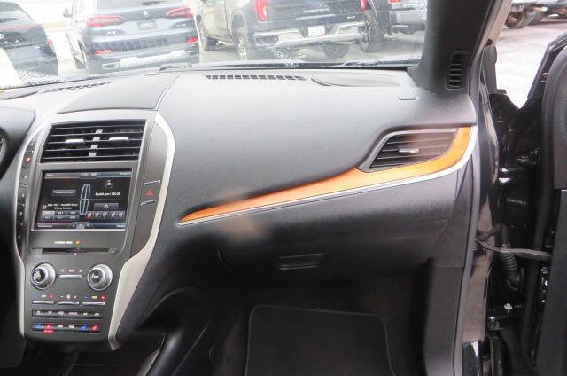 Used 2015 Lincoln MKC AWD w/ Equipment Group 102A Reserve image 26