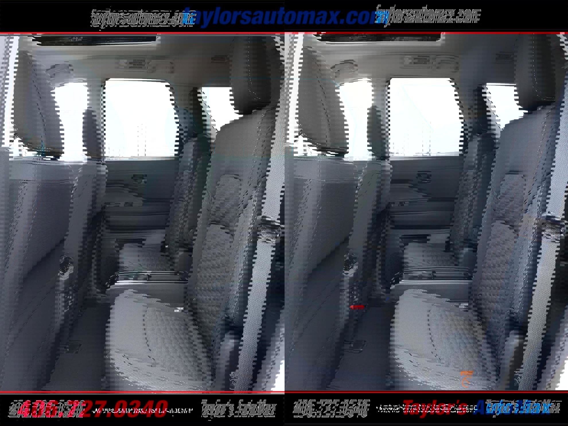 New 2025 Nissan Pathfinder SV w/ SV Premium Package image 7