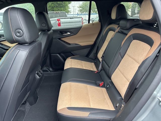 New 2026 Chevrolet Equinox ACTIV w/ Convenience Package III AWD/4WD image 13