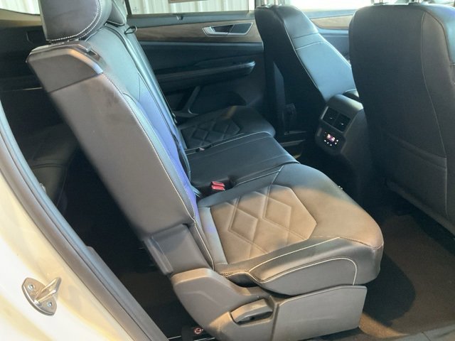 Used 2024 Volkswagen Atlas SE image 25
