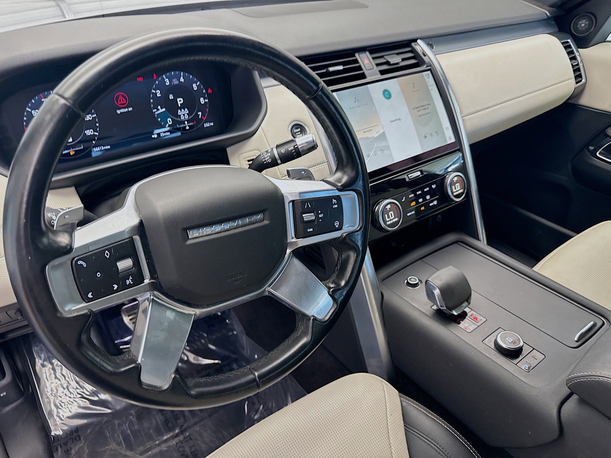 Used 2021 Land Rover Discovery S R-Dynamic image 7