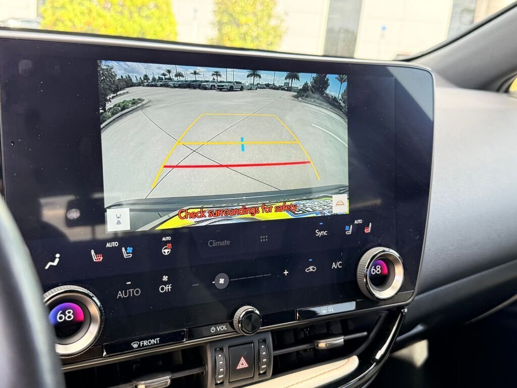 Used 2022 Lexus NX 350h AWD image 24