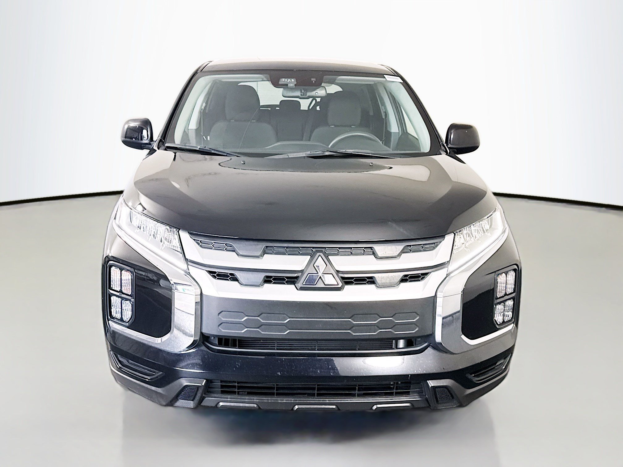 Used 2023 Mitsubishi Outlander Sport ES AWD/4WD image 2