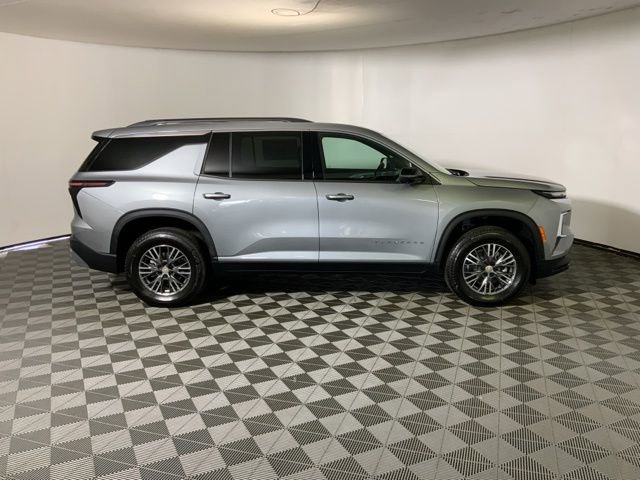 New 2026 Chevrolet Traverse LT w/ Driver Confidence Package image 5