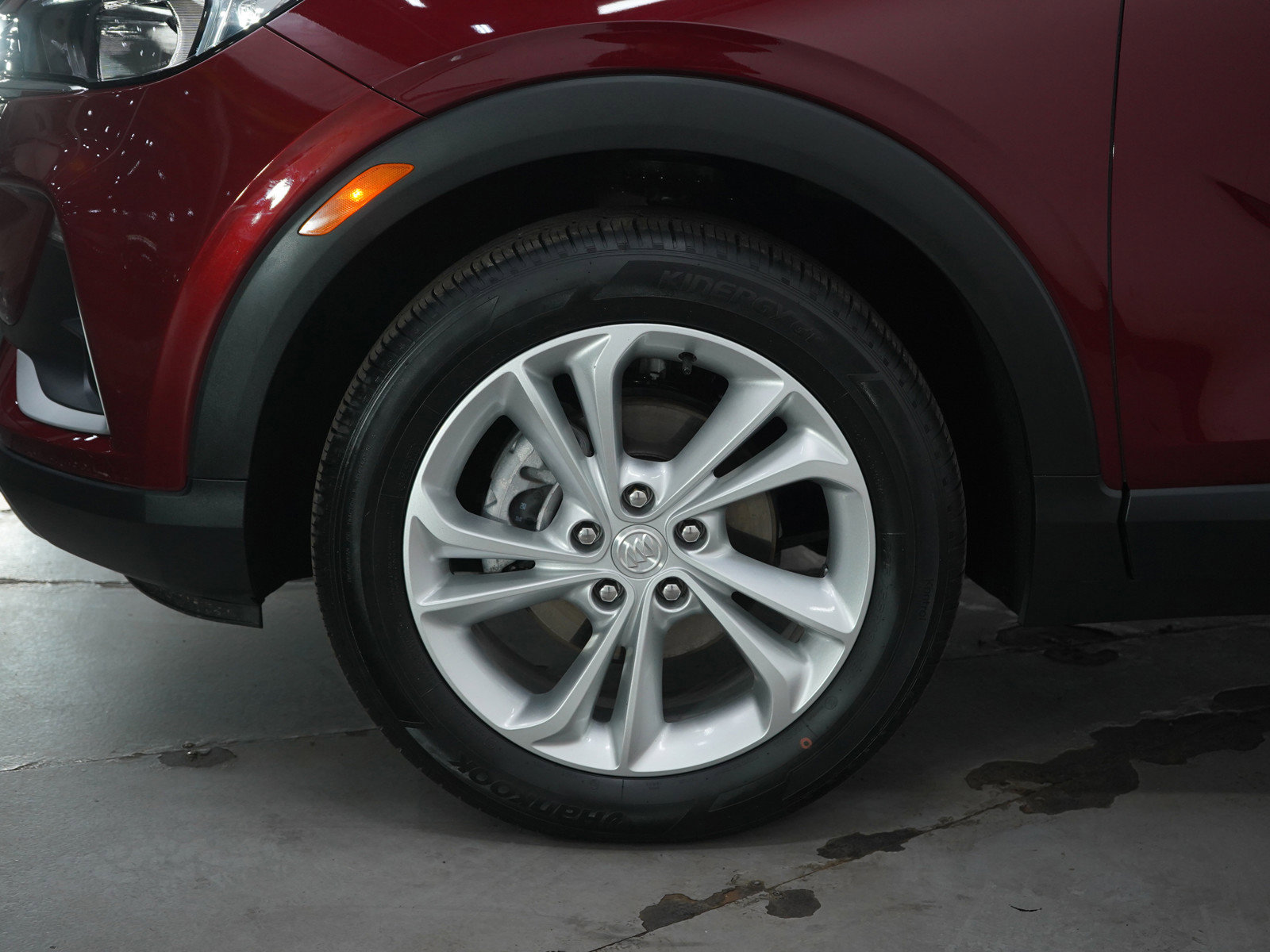 Used 2023 Buick Encore GX Preferred w/ Cold Weather Comfort Package FWD image 28