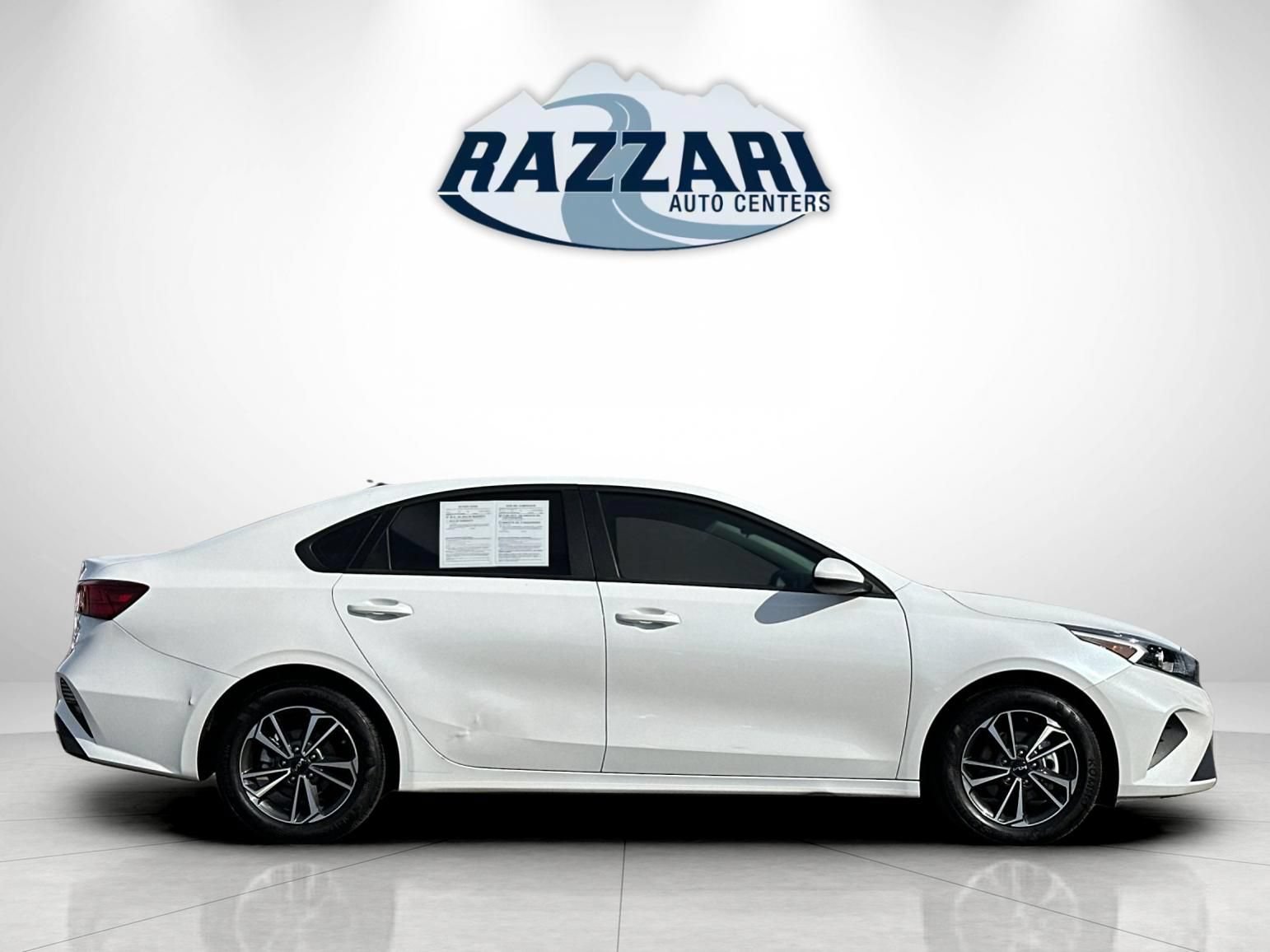 Used 2024 Kia Forte LXS FWD image 2