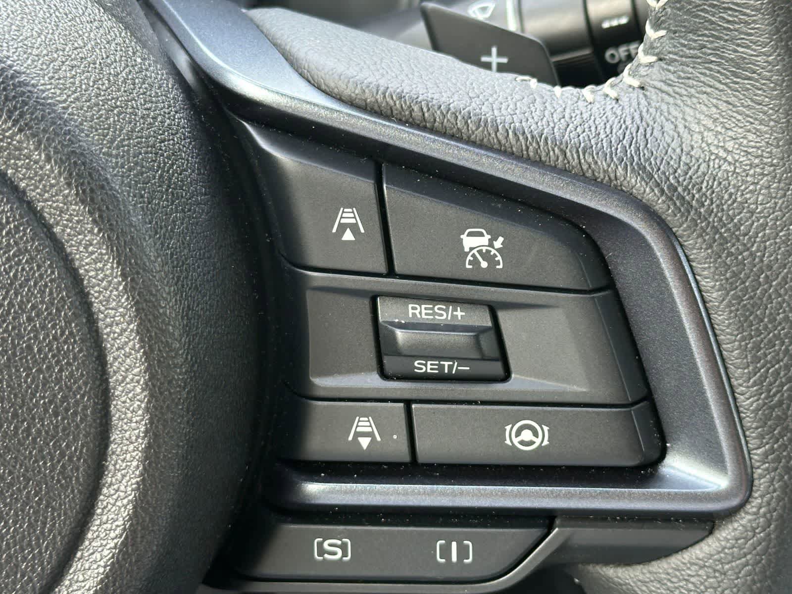 Certified 2025 Subaru Forester Limited AWD/4WD image 28