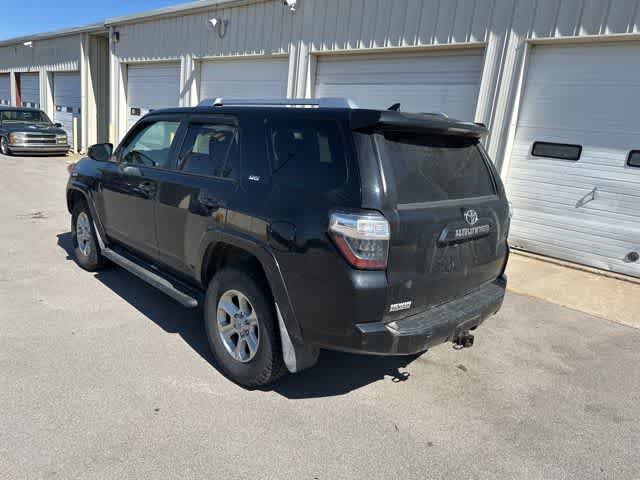 Used 2015 Toyota 4Runner SR5 image 16
